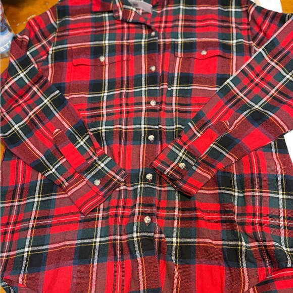 Old Navy women's red and green plaid flannel button-down shirt new small - Picture 3 of 9